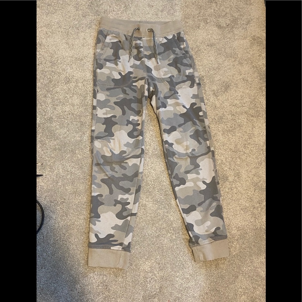 Gap Gray Camo Boy Joggers XL / 12)